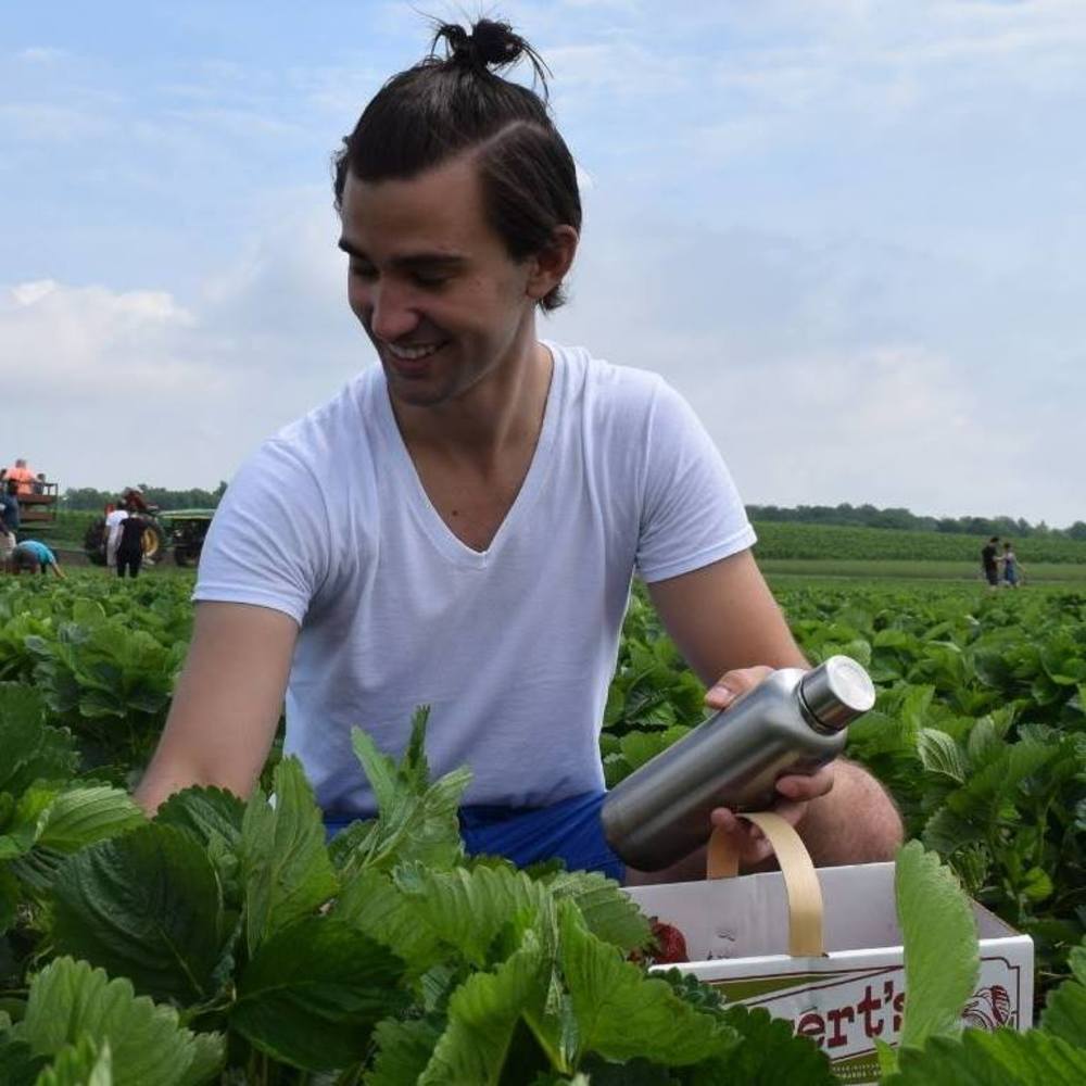 Meet your Posher, Scott